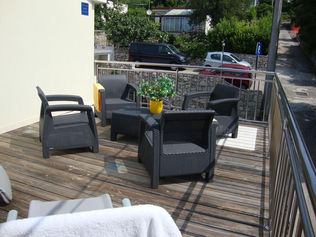 Apartments Ilona Novi Vinodolski Extérieur photo