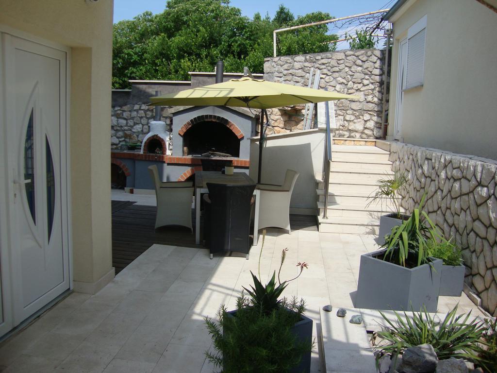 Apartments Ilona Novi Vinodolski Extérieur photo