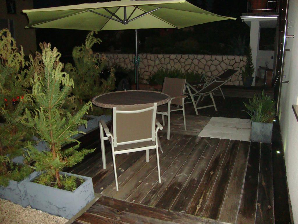 Apartments Ilona Novi Vinodolski Extérieur photo