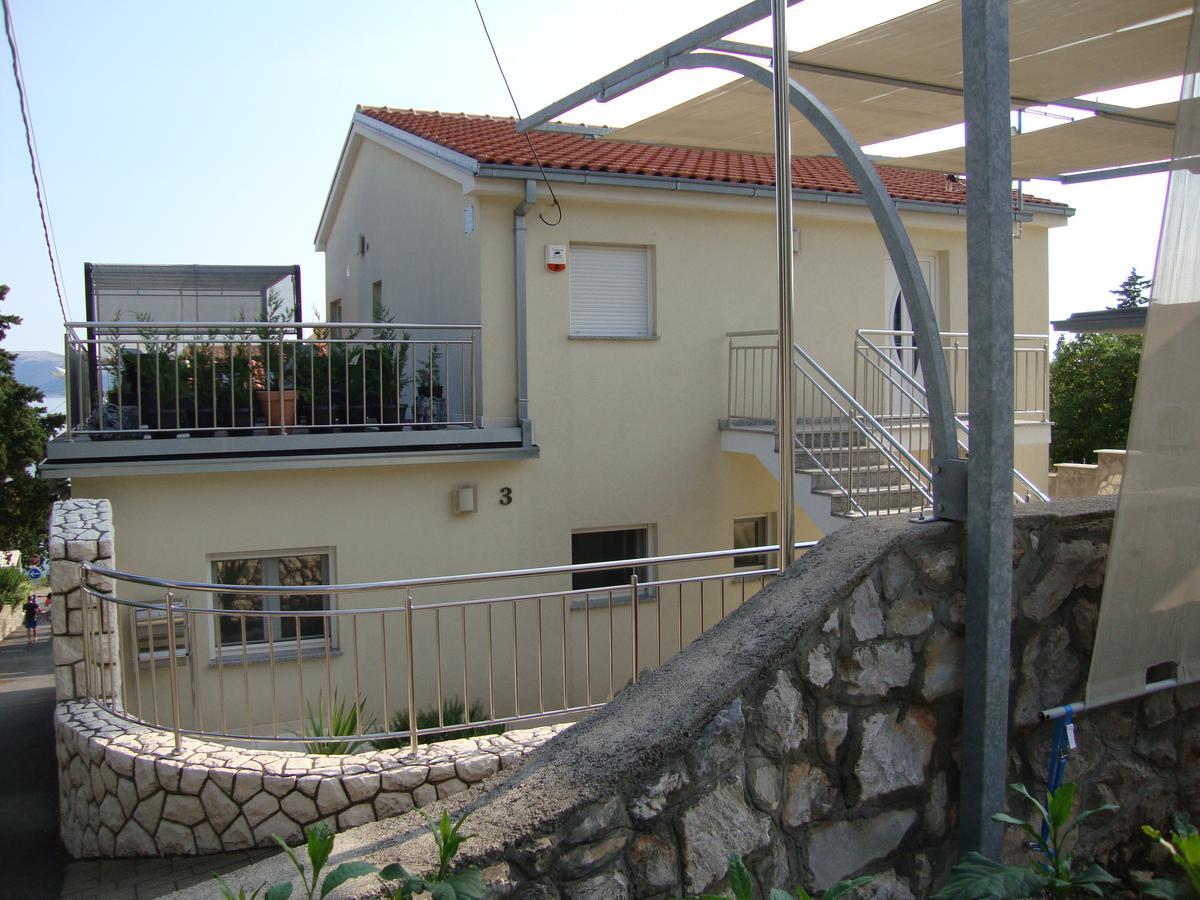 Apartments Ilona Novi Vinodolski Extérieur photo
