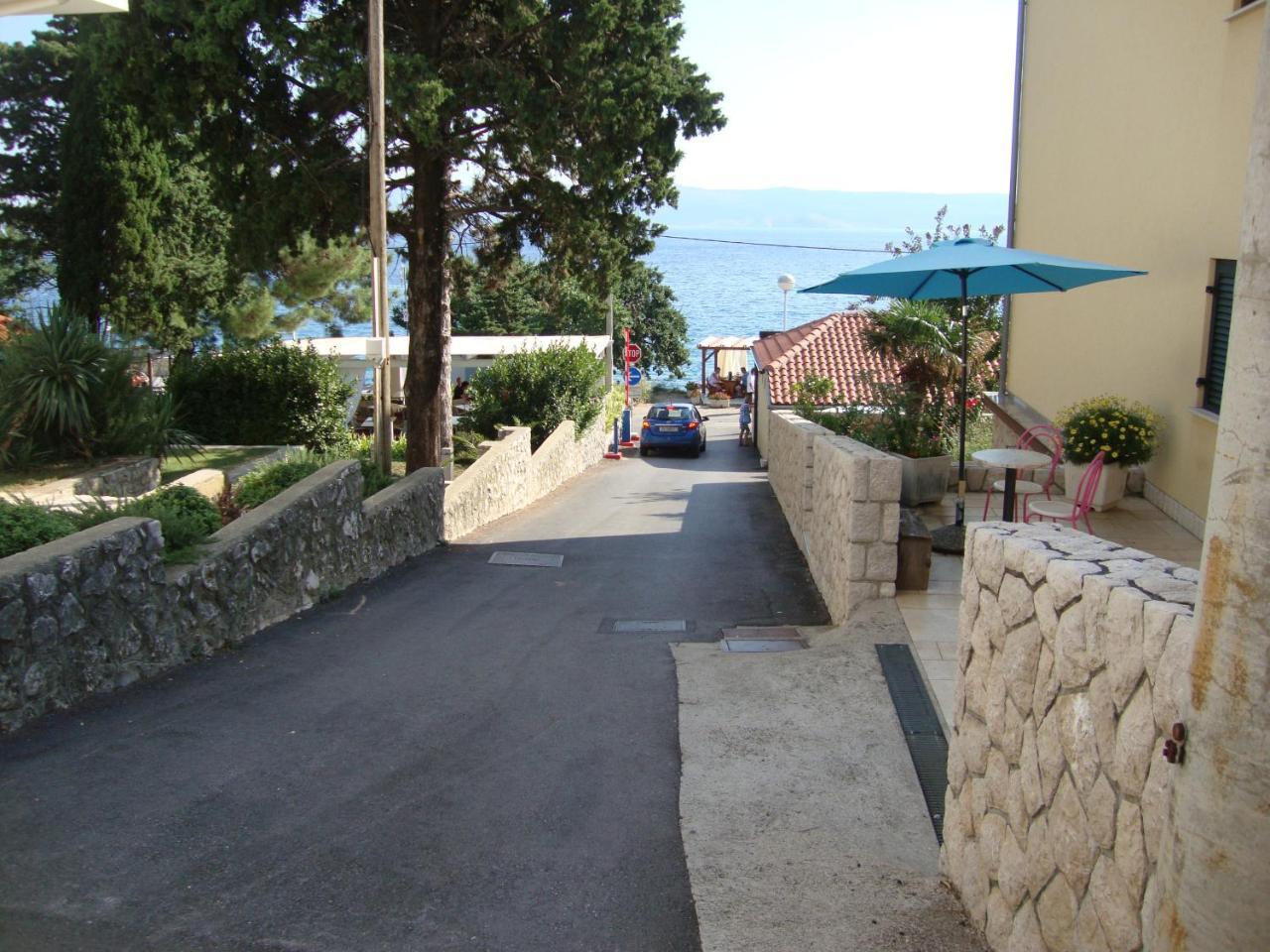 Apartments Ilona Novi Vinodolski Extérieur photo