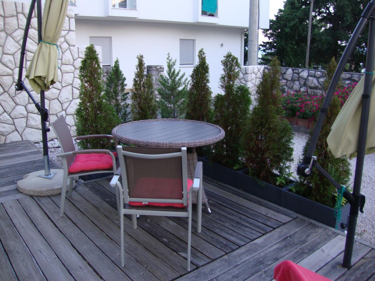 Apartments Ilona Novi Vinodolski Extérieur photo